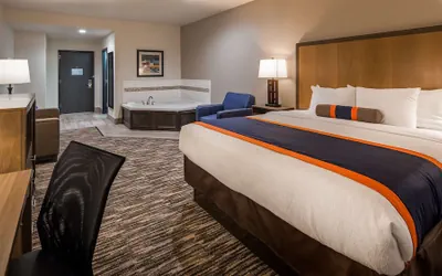 Photo 2 - Best Western Plus Ardmore Inn & Suites