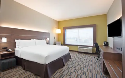 Photo 4 - Holiday Inn Express & Suites Uniontown by IHG