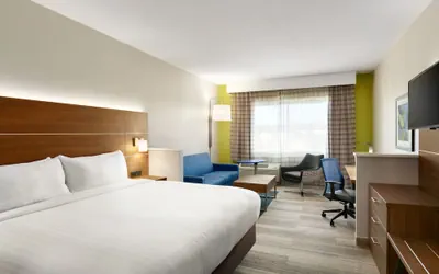 Photo 4 - Holiday Inn Express & Suites Salisbury by IHG