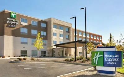 Photo 2 - Holiday Inn Express & Suites Salisbury by IHG
