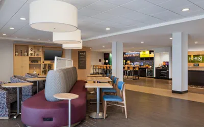 Photo 3 - Home2 Suites by Hilton Milwaukee Brookfield