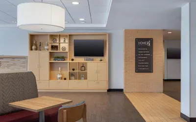 Photo 4 - Home2 Suites by Hilton Milwaukee Brookfield