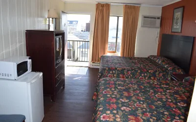 Photo 3 - Dry Dock Motel