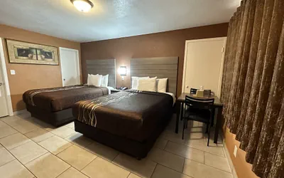 Photo 2 - New Corral Motel