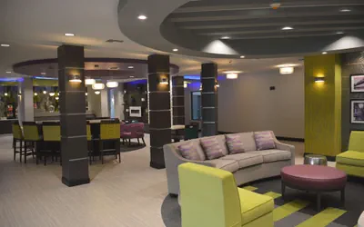 Photo 4 - Best Western Plus Prien Lake Hotel & Suites - Lake Charles