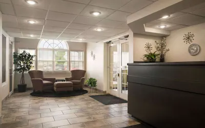 Photo 5 - Travelodge by Wyndham Fort Scott