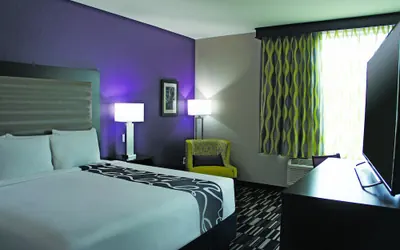 Photo 5 - La Quinta Inn & Suites by Wyndham McAllen Convention Center