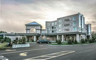 Photo 2 - The Delavan Hotel & Spa