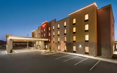 Photo 2 - Hampton Inn Elko