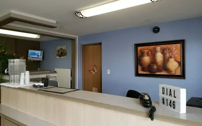 Photo 3 - Budget Inn Express Douglas