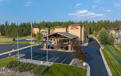 Photo 2 - Hampton Inn & Suites Whitefish