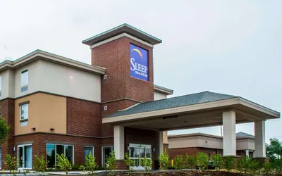 Photo 2 - Sleep Inn & Suites Syracuse Airport