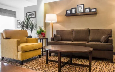 Photo 5 - Sleep Inn & Suites Syracuse Airport
