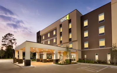 Photo 2 - Home2 Suites by Hilton Shenandoah The Woodlands