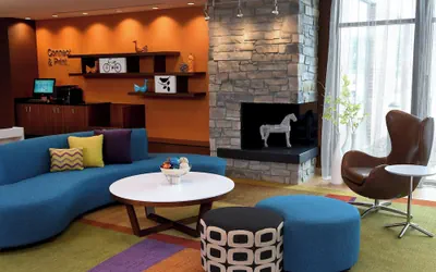 Photo 2 - Fairfield Inn & Suites by Marriott Omaha West