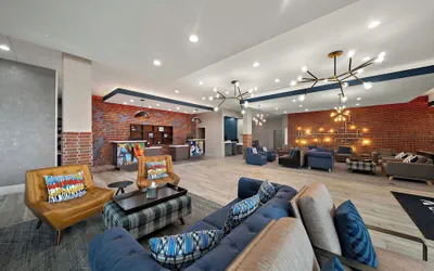 Photo 4 - Four Points by Sheraton Plano