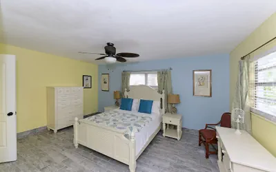 Photo 5 - Siesta Key Palms Resort