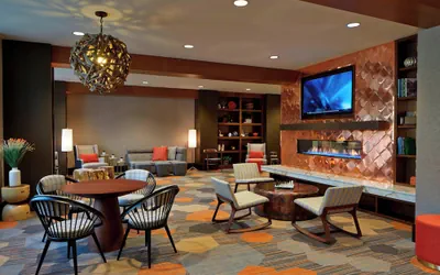 Photo 4 - Courtyard by Marriott Lake George