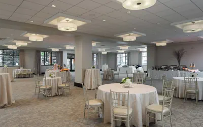 Photo 3 - Courtyard by Marriott Lake George