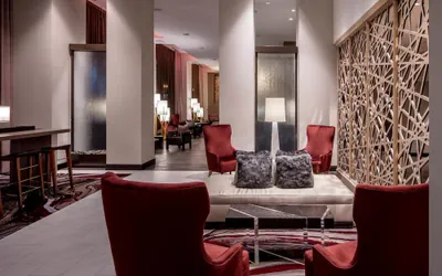 Photo 4 - Embassy Suites by Hilton Minneapolis Downtown