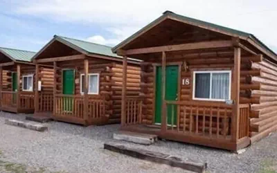 Bryce Gateway Inn & Cabins