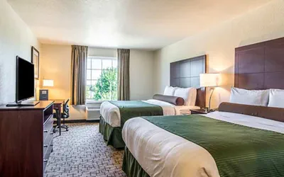 Photo 4 - Cobblestone Hotel & Suites - Erie