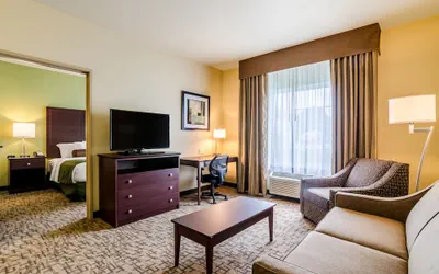 Photo 5 - Cobblestone Hotel & Suites - Erie