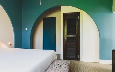 Photo 5 - Numero Uno Beach Apartments