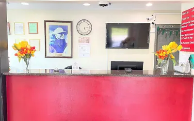 Photo 4 - Budget Inn