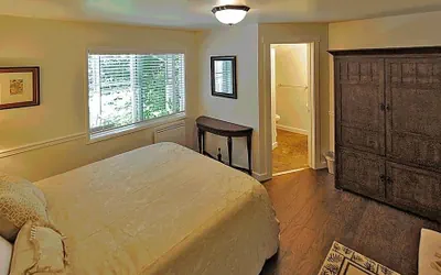 Photo 3 - Friday Harbor Grand B&B