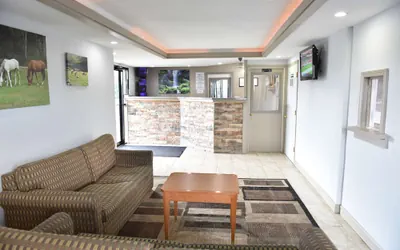 Photo 3 - Knights Inn Merrillville