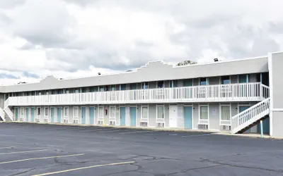 Photo 2 - Knights Inn Merrillville