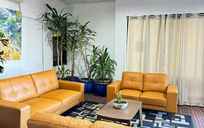 Photo 3 - New Harmon Loop Hotel