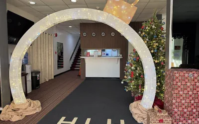 Photo 4 - New Harmon Loop Hotel