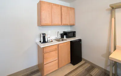 Photo 4 - Holiday Inn Express & Suites La Porte by IHG