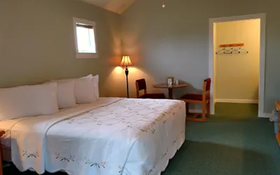 Photo 4 - Spruce Lane Lodge and Cottages