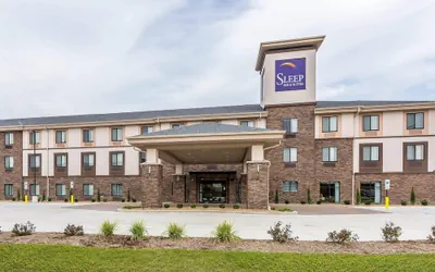 Photo 2 - Sleep Inn & Suites O'Fallon MO - Technology Drive