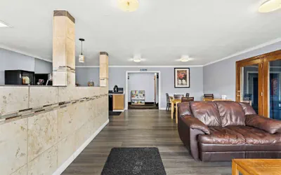 Photo 5 - Red Lion Inn & Suites Yakima