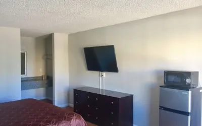 Photo 4 - Super Stay Inn