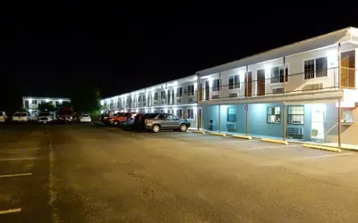 Photo 2 - Siesta Inn McAllen