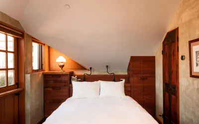 Photo 5 - The Inn at Newport Ranch