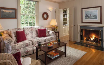 Photo 3 - Foxfield Inn
