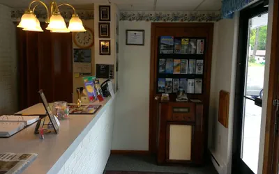 Photo 3 - Brentwood Motor Inn