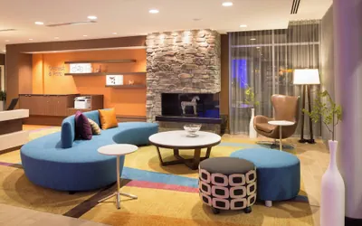 Photo 3 - Fairfield Inn & Suites by Marriott Burlington