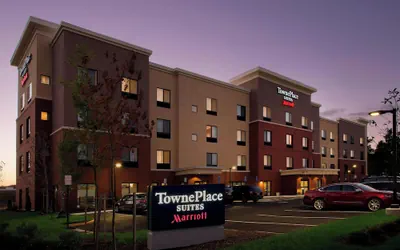 Photo 2 - TownePlace Suites by Marriott Alexandria Fort Belvoir