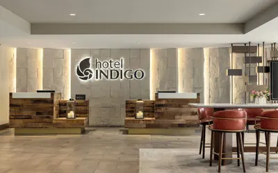 Hotel Indigo Naperville Riverwalk by IHG