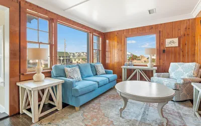 Photo 5 - Nags Head Beach Inn by KEES Vacations