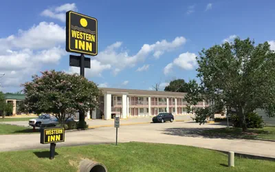 Photo 5 - Western Inn