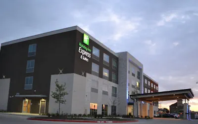 Photo 2 - Holiday Inn Express & Suites McKinney - Frisco East by IHG