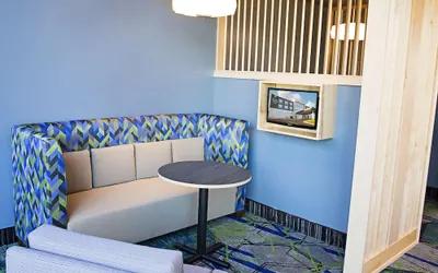 Photo 5 - Holiday Inn Express & Suites Greenwood Mall by IHG